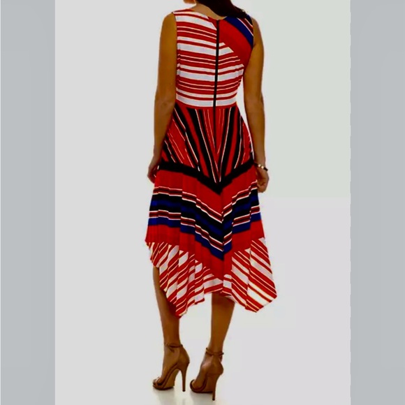 Sleeveless multi NWT handkerchief hem Gabby Skye size 16 dress- spring, summer - Picture 2 of 8